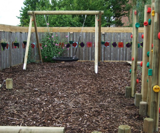 Woodchip and Bark for schools