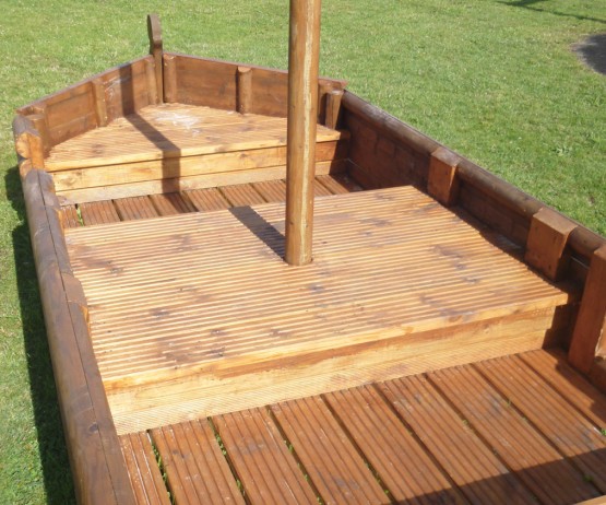 wooden boat product listing image